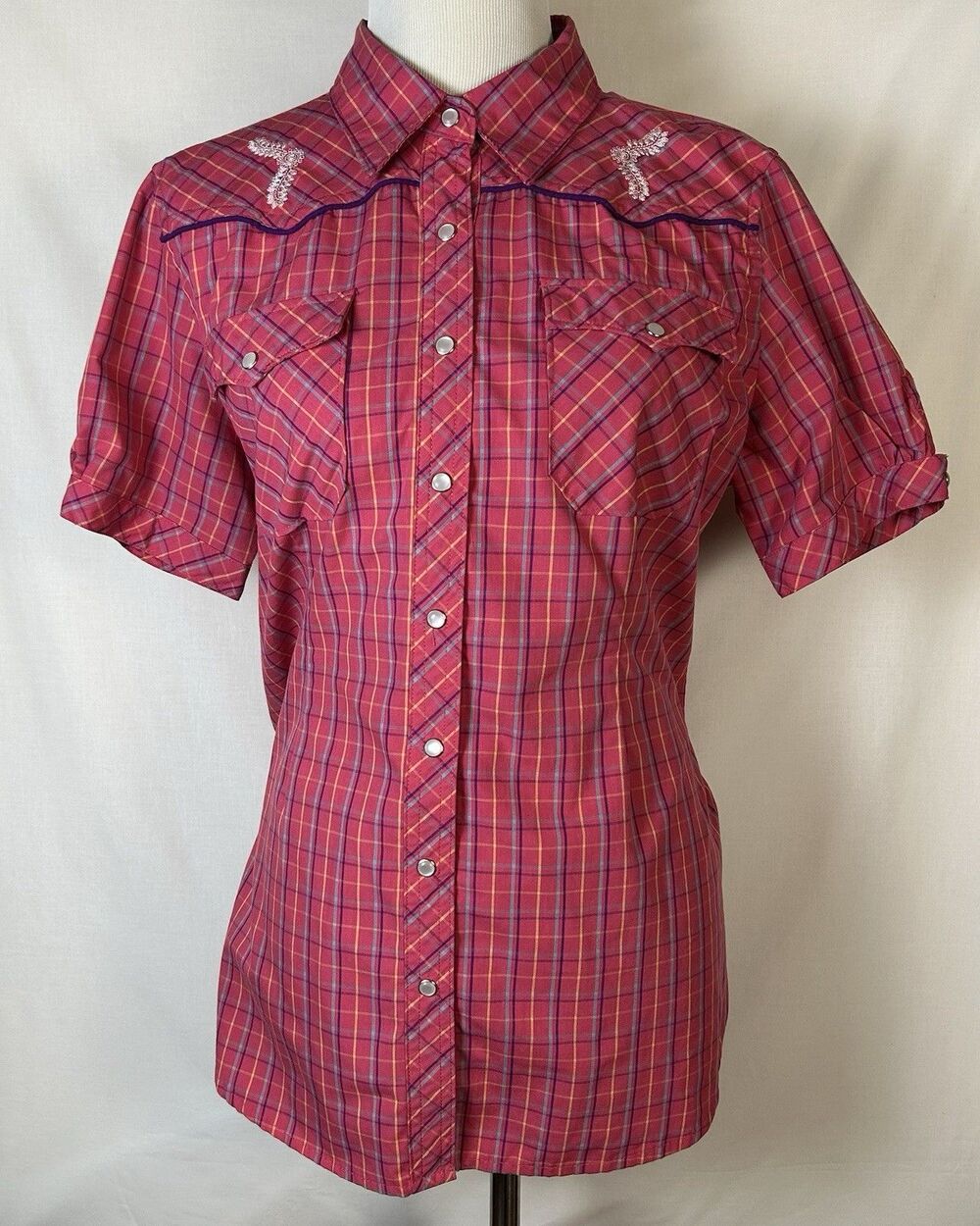 Bit & Bridle Women’s Large Pink Plaid Western Pearl Snap Embroidered Cowgirl Top